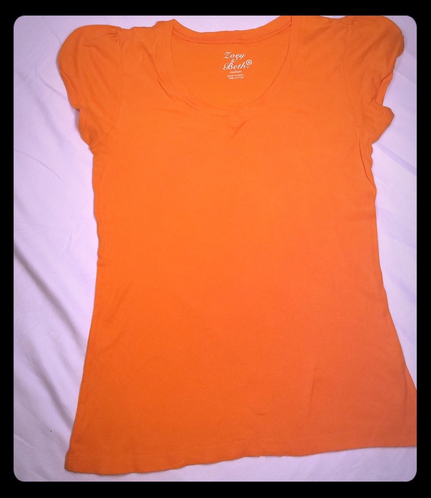 🌺 V Neck Orange T